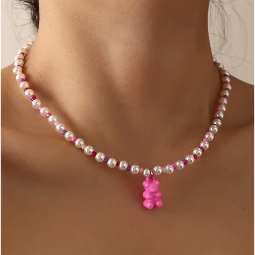 gummy bear beaded pearl necklace in pink