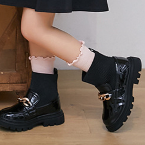 chain boots in black