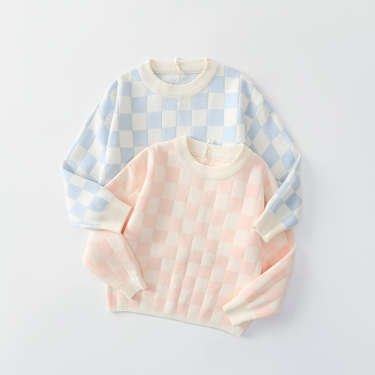 checkered knit set in pink