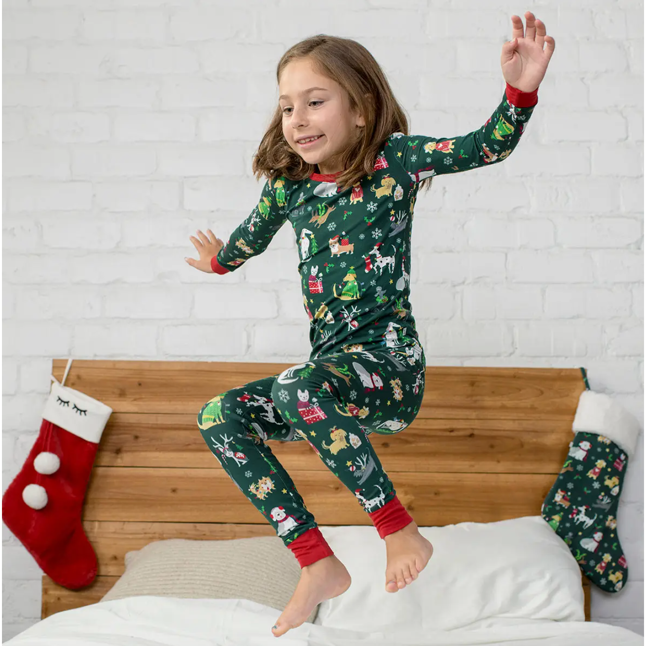 holiday hounds two-piece bamboo viscose pajama set