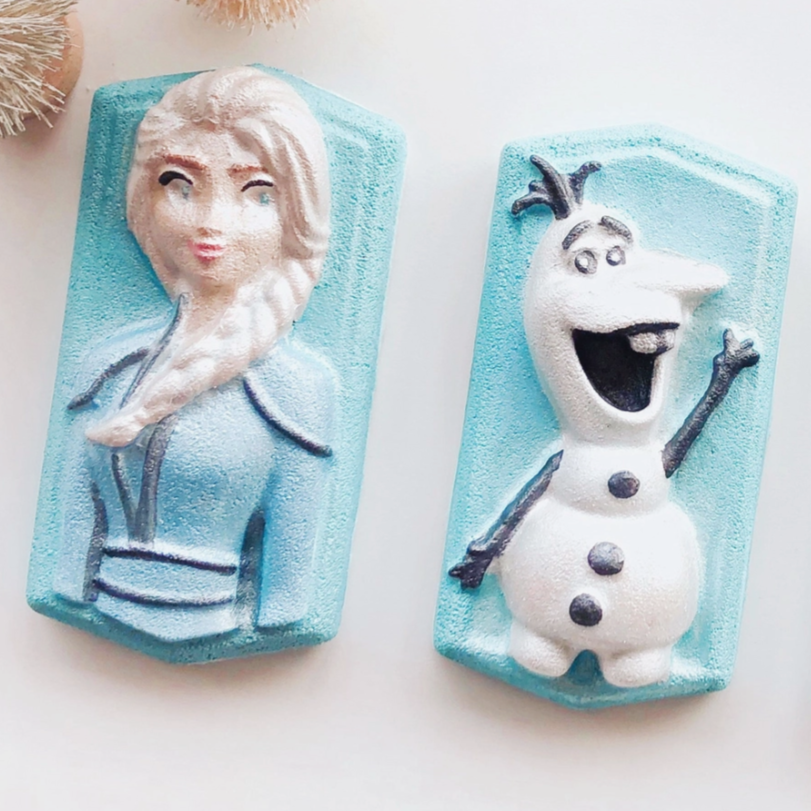 frozen "elsa" bubble bath bomb