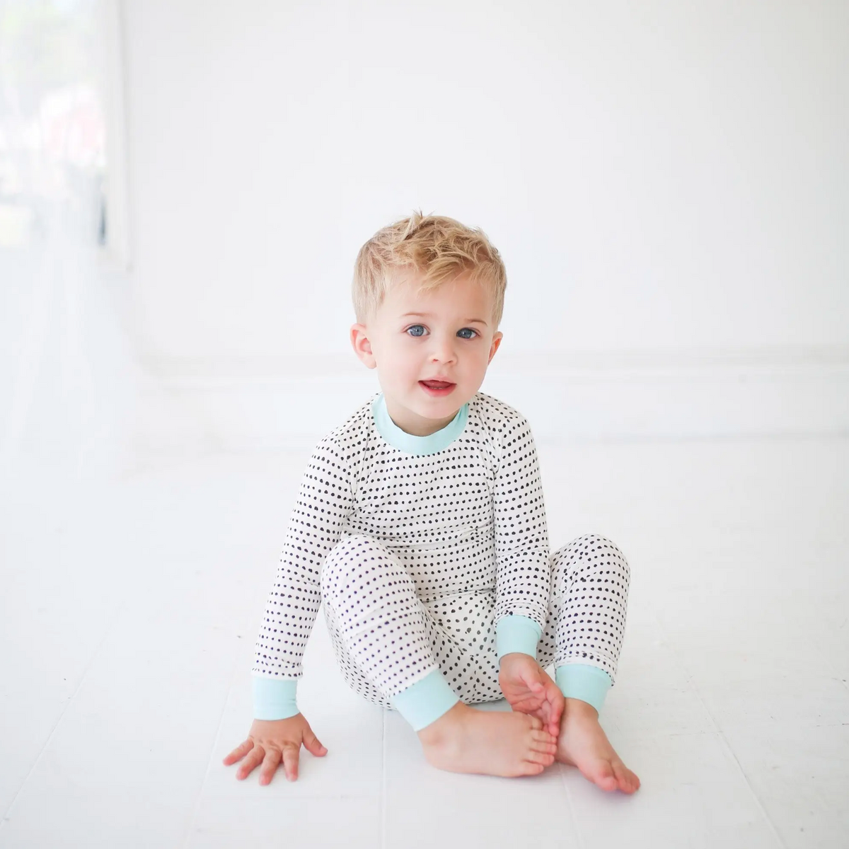 polka dot two-piece bamboo viscose pajama set