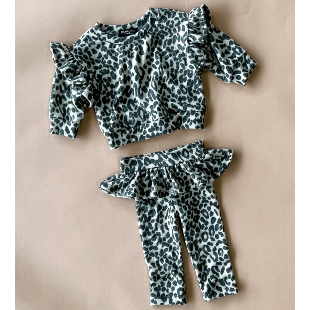 lily leopard set