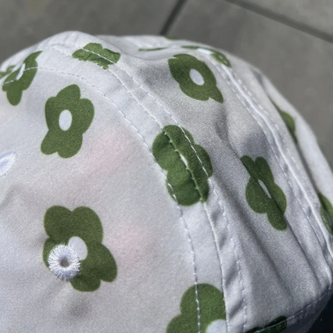 green daisy baby & kid's five panel hat