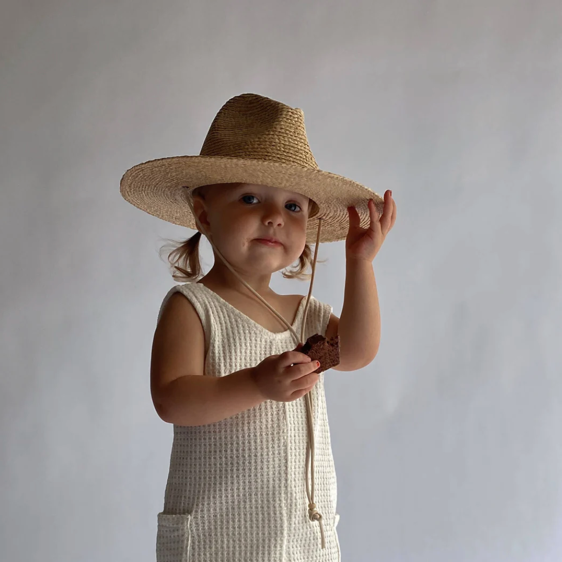 kids beau packable straw hat