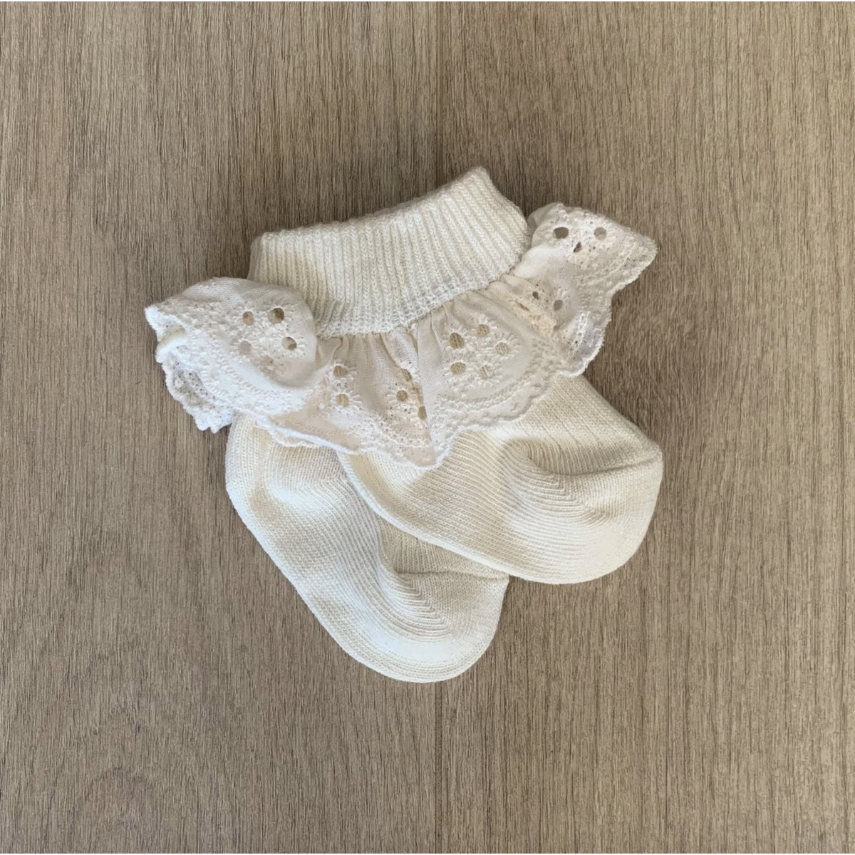 frill knee high sock | milk