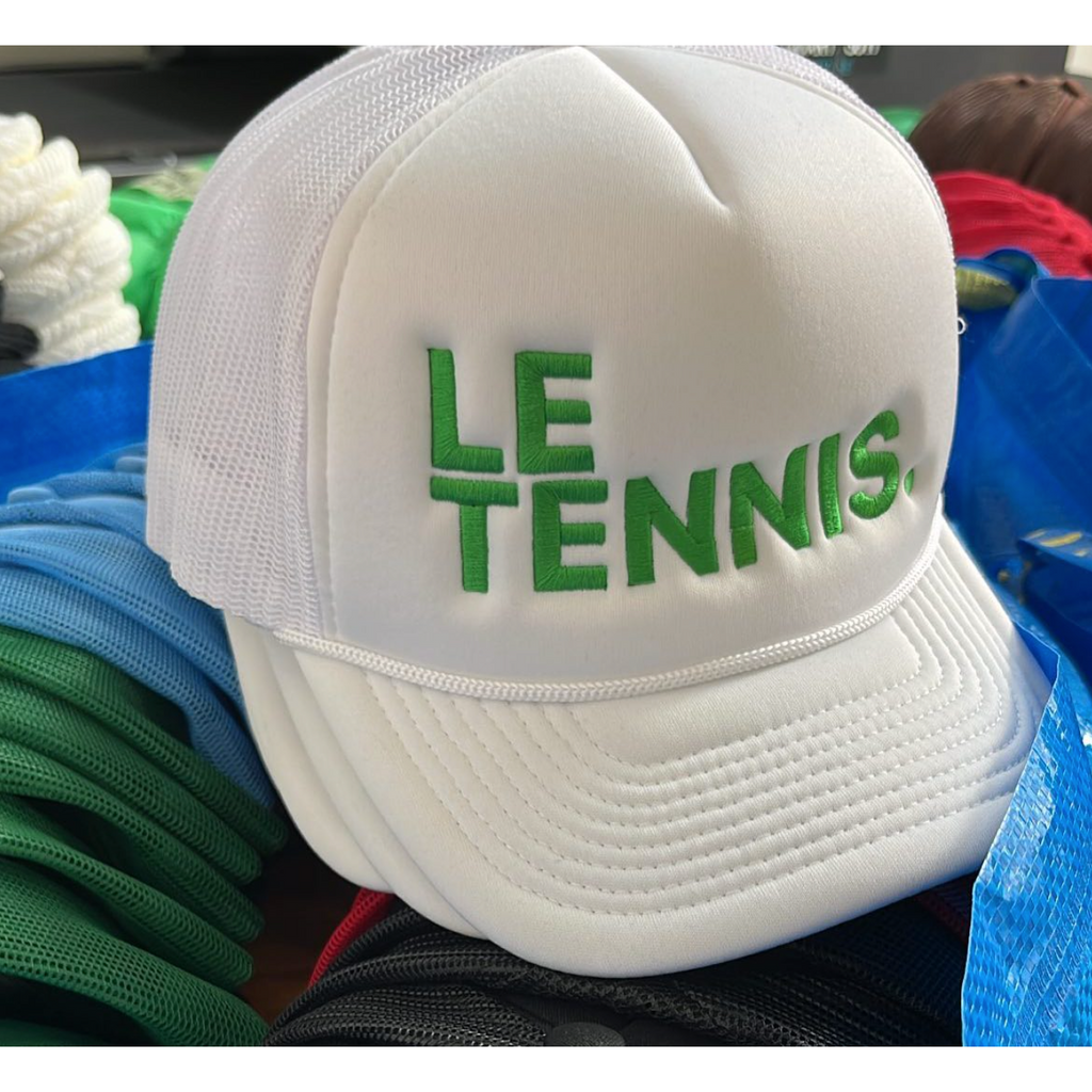 le tennis hat | white
