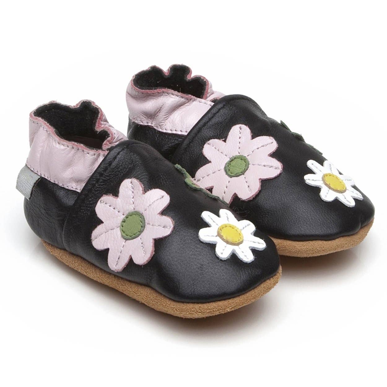 baby flower moccasins in black