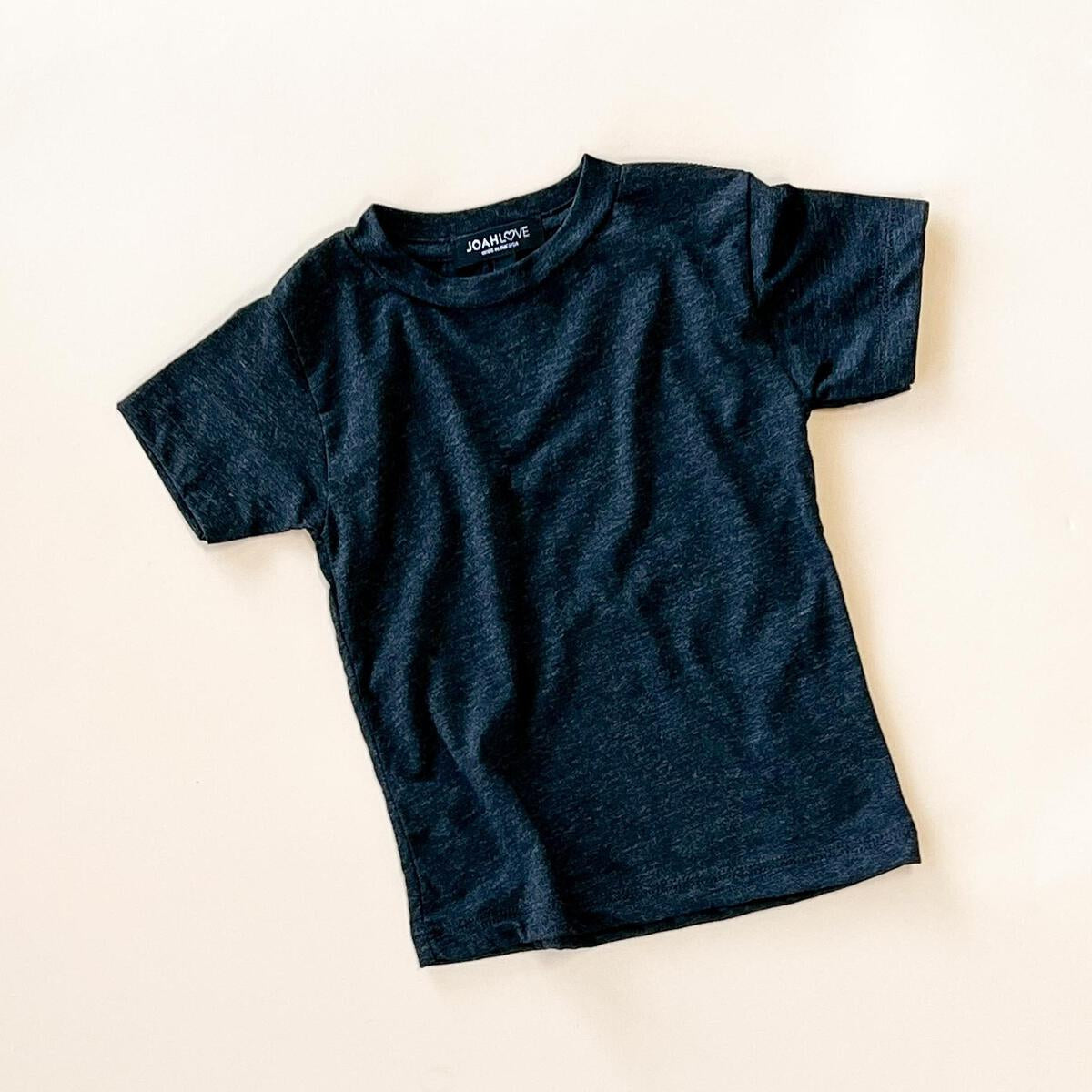 basic tee in black
