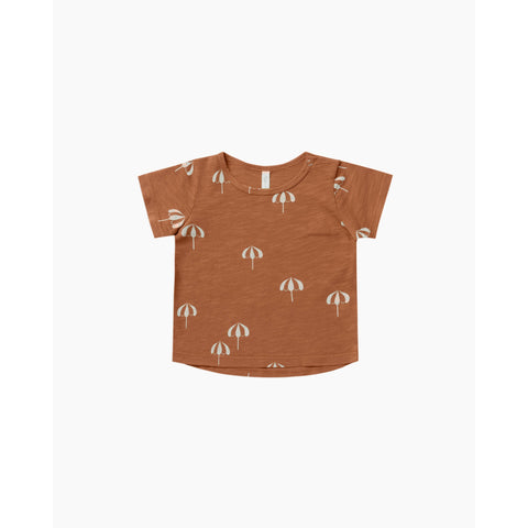 basic tee in umbrellas