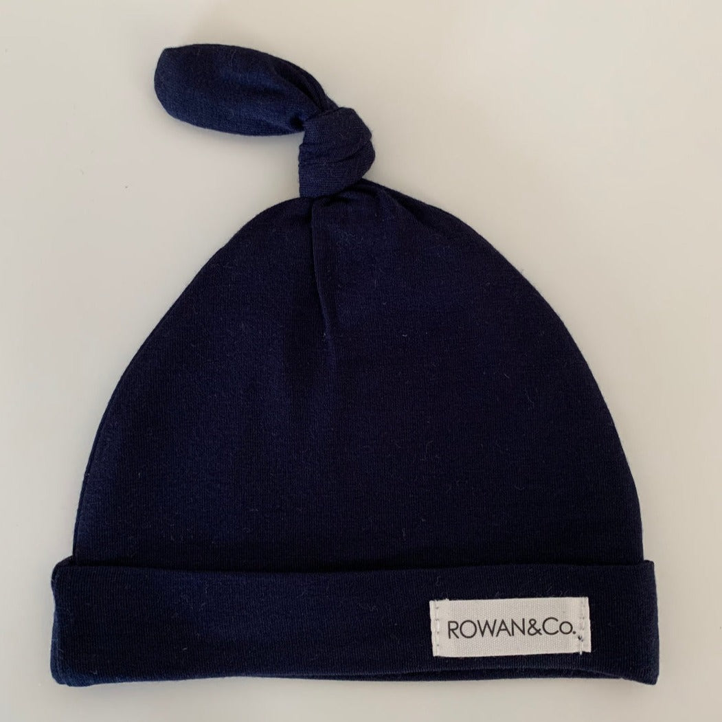 beanie in navy