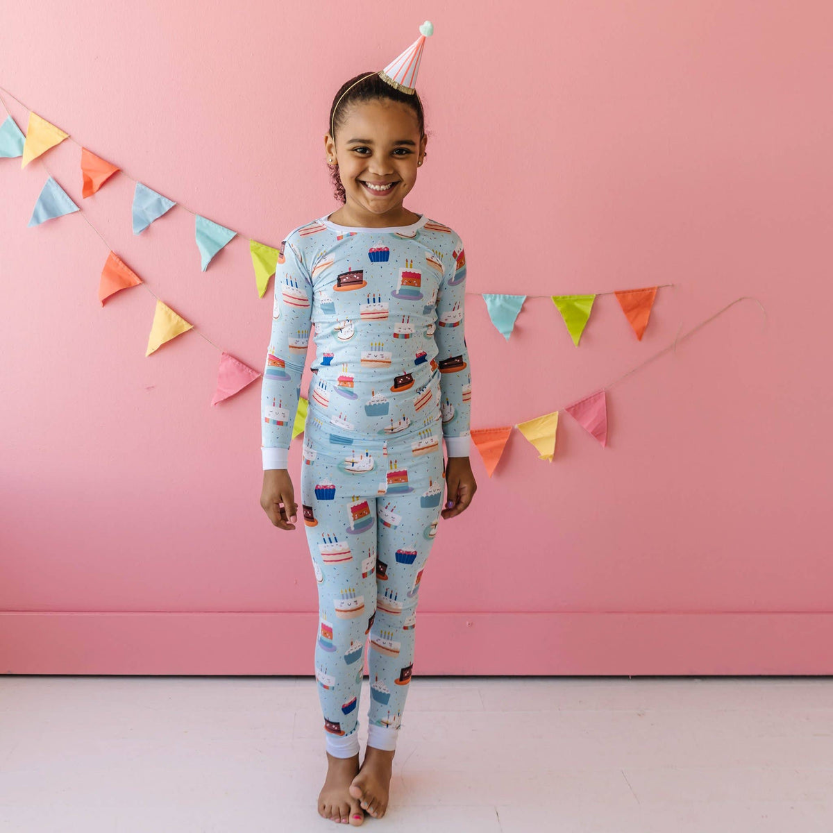 birthday cakes two-piece bamboo viscose pajama set
