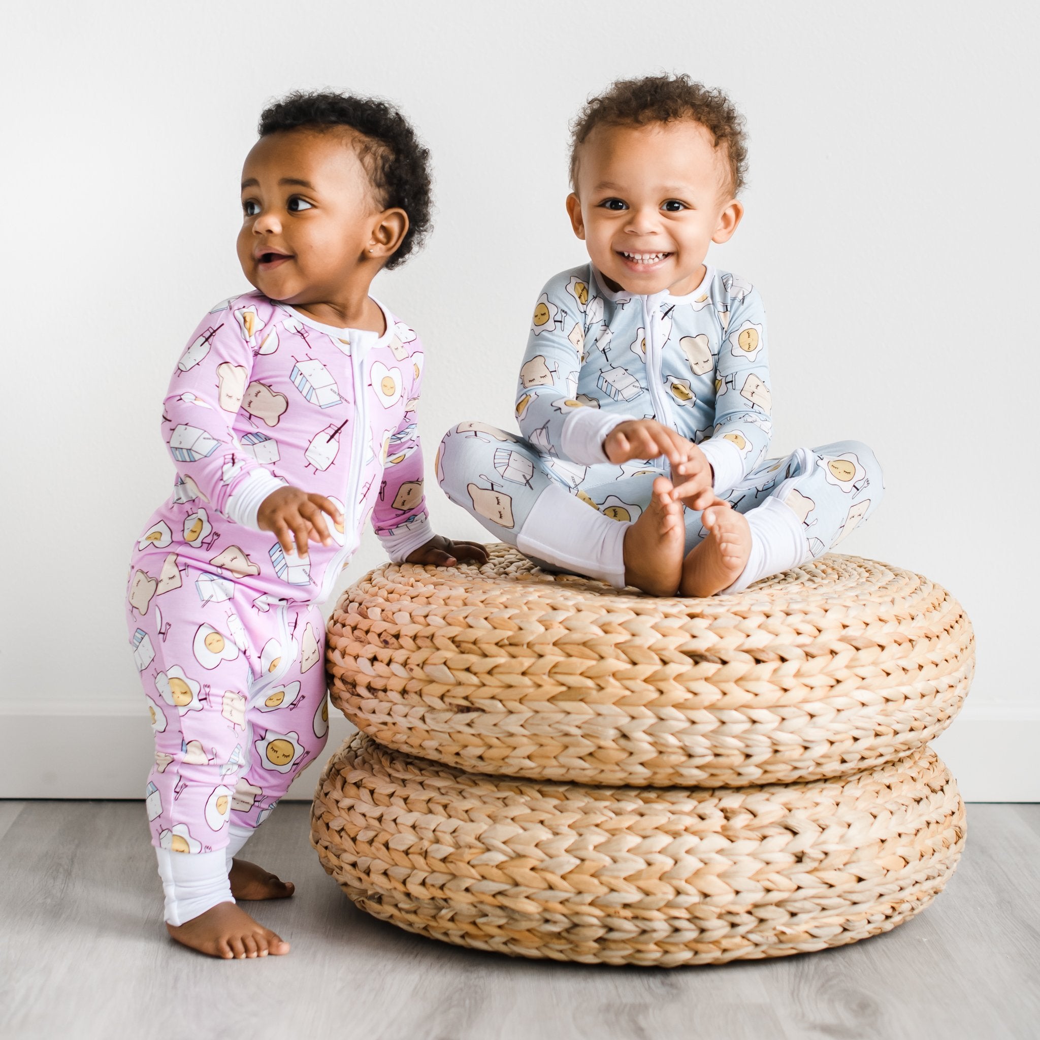 blue breakfast buddies bamboo viscose convertible romper/sleeper