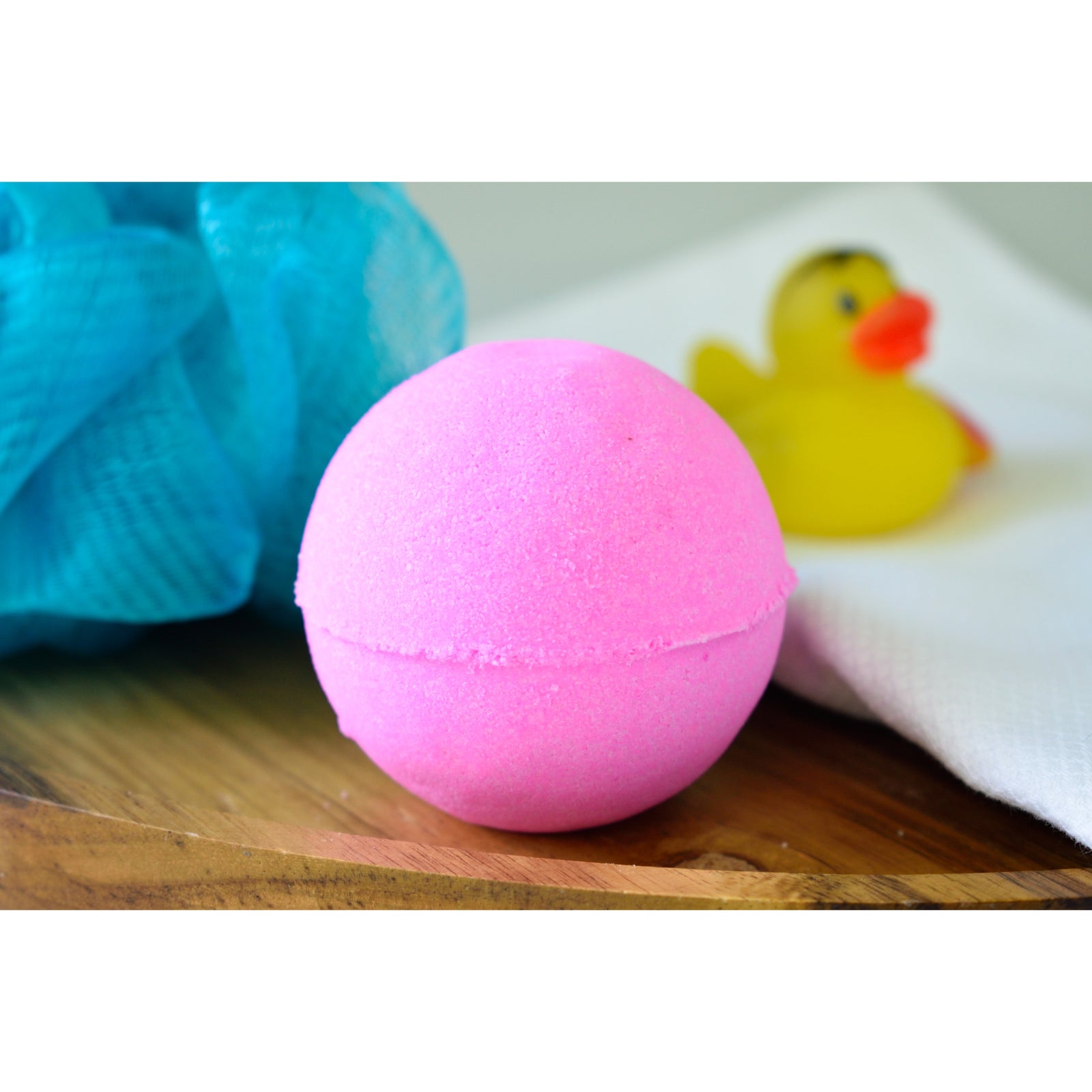 bubblegum bath bomb