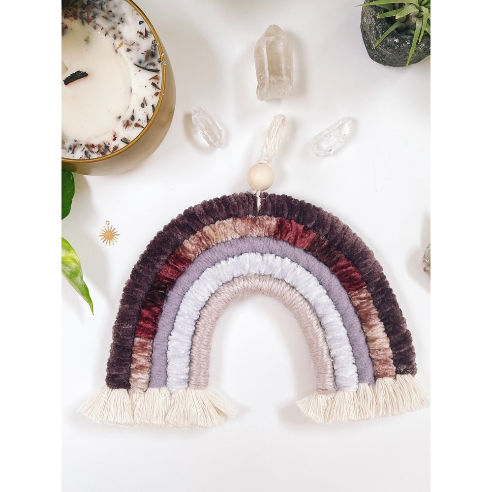 garnet wall rainbow
