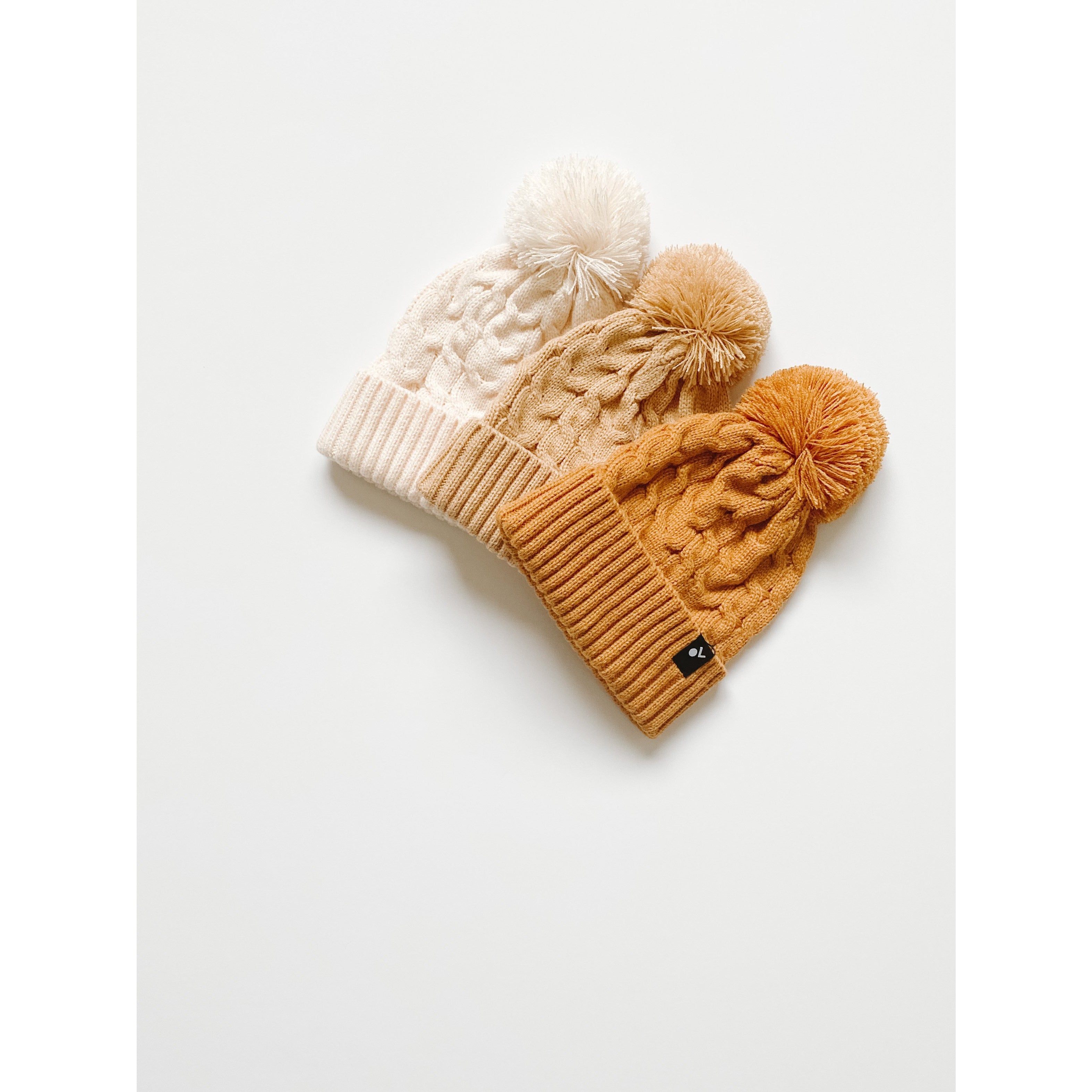 knit pom beanie in biscotti