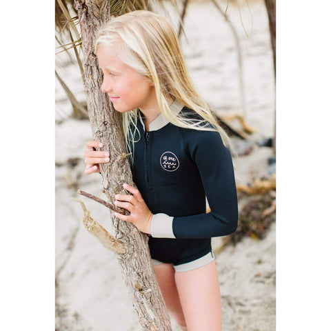 Kid's Natural Rubber Wetsuit in Long Sleeve Spring Suit