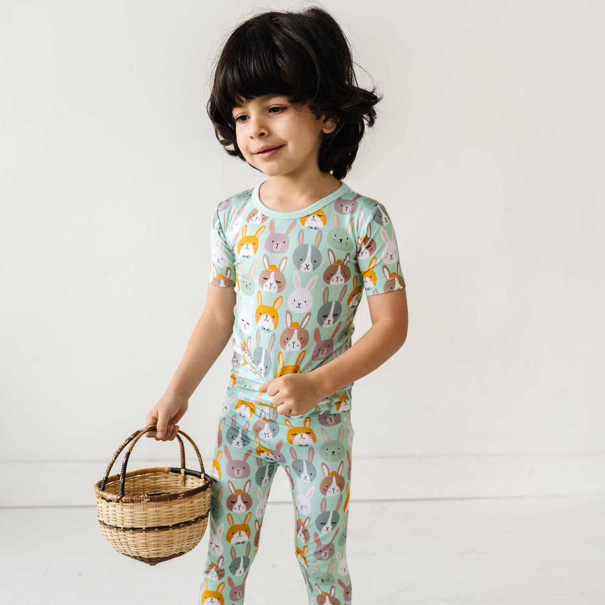 rad rabbits s/s two-piece bamboo viscose pajama set in green
