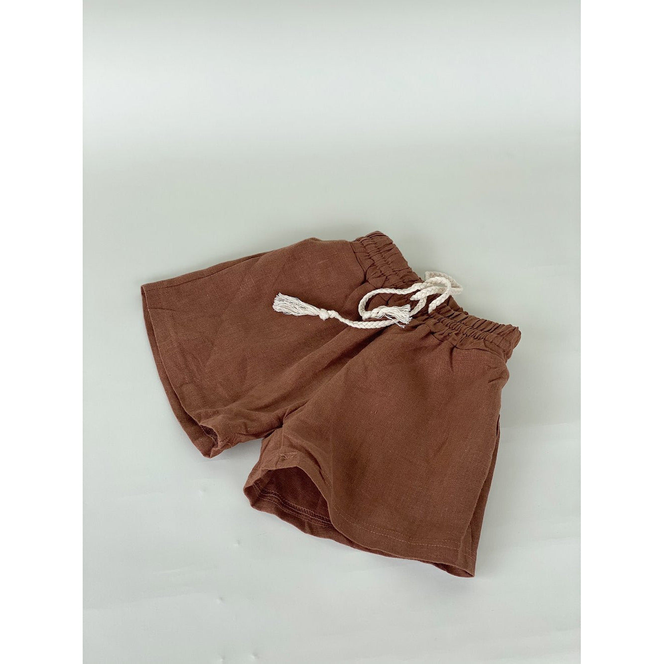 ryka linen short in chocolate