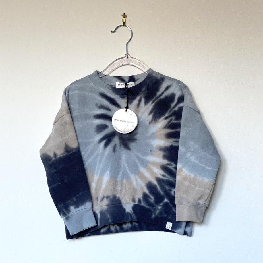 stormy high hem pullover