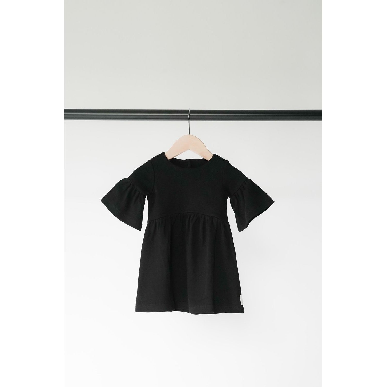 willow dress in black